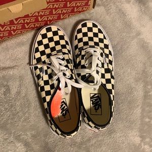 Unworn checkered Van’s
